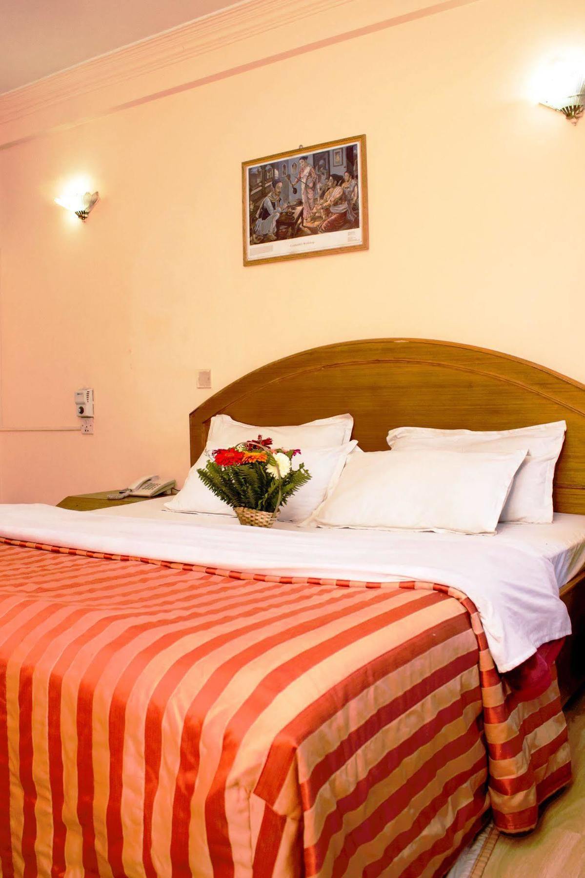 Hotel Kamal Kathmandu Buitenkant foto
