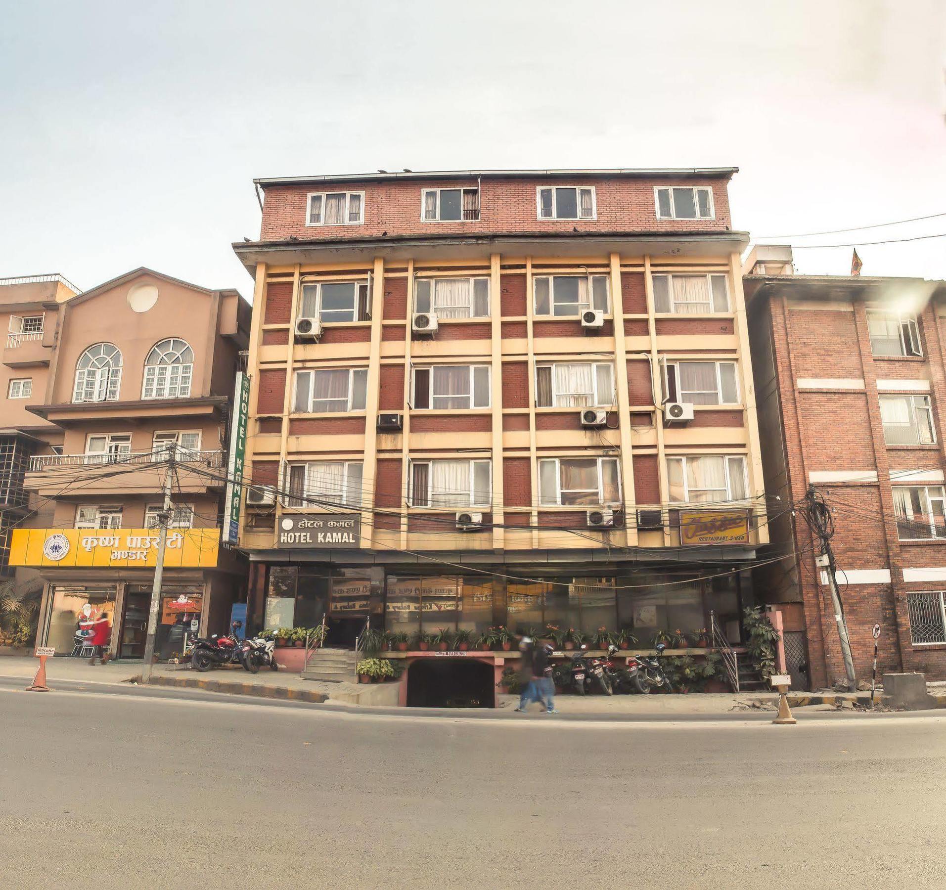 Hotel Kamal Kathmandu Buitenkant foto