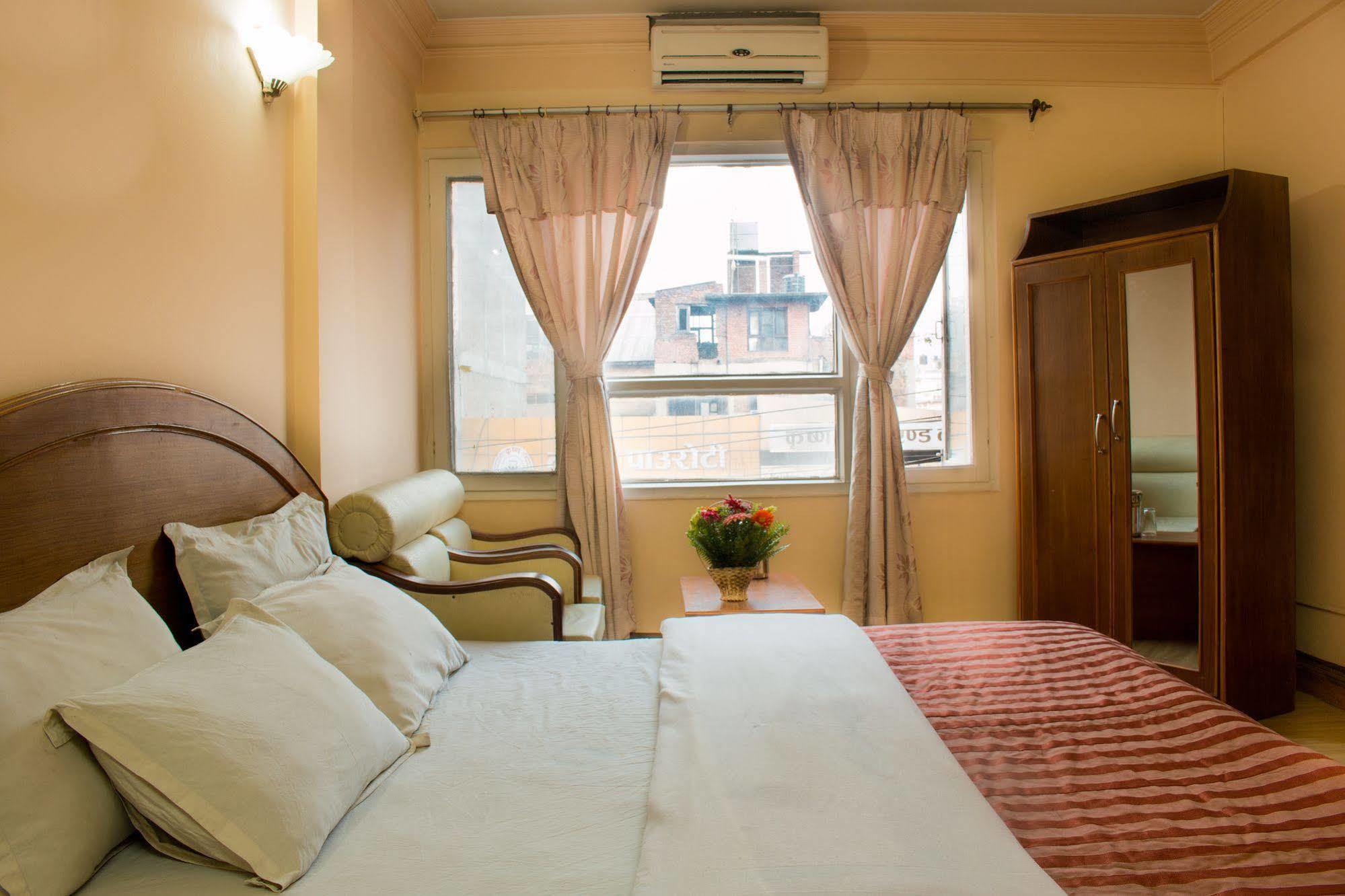 Hotel Kamal Kathmandu Buitenkant foto